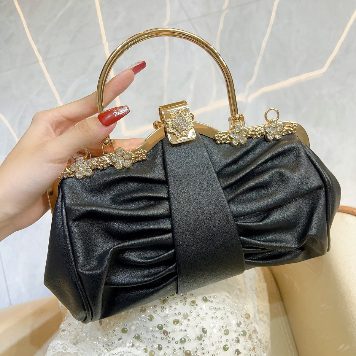 Luxury Bags Trend 2025 - 2025 Luxury High-end Party Cloud Borse
