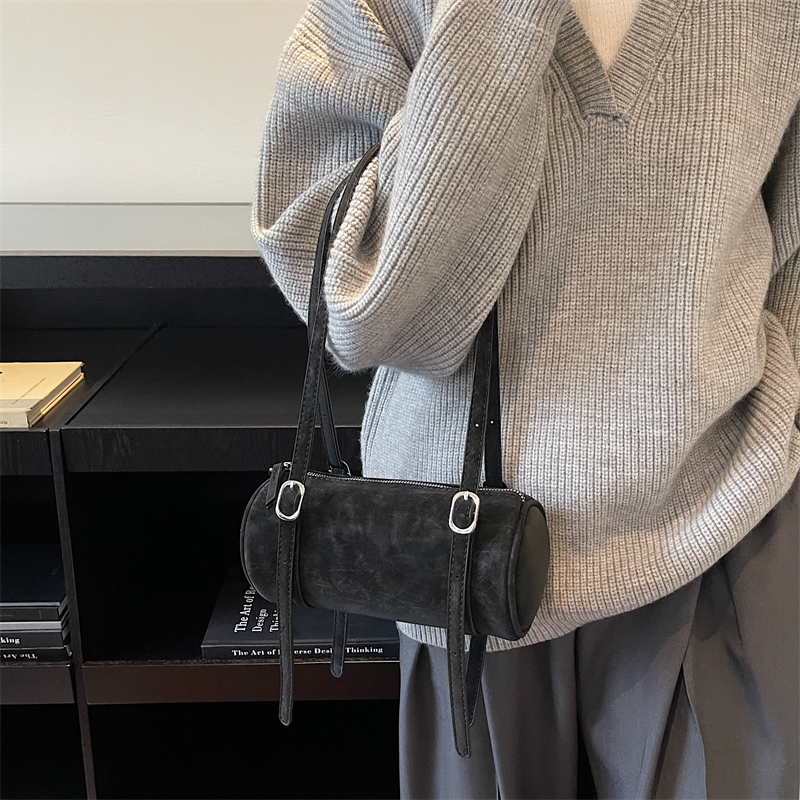 LEFTSIDE Borsa a tracolla picc - Luxury Bags Trend 2025 recensione e prezzo