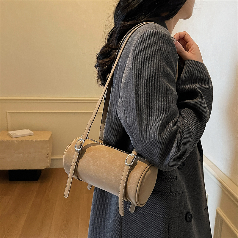 LEFTSIDE Borsa a tracolla picc - Luxury Bags Trend 2025 recensione e prezzo