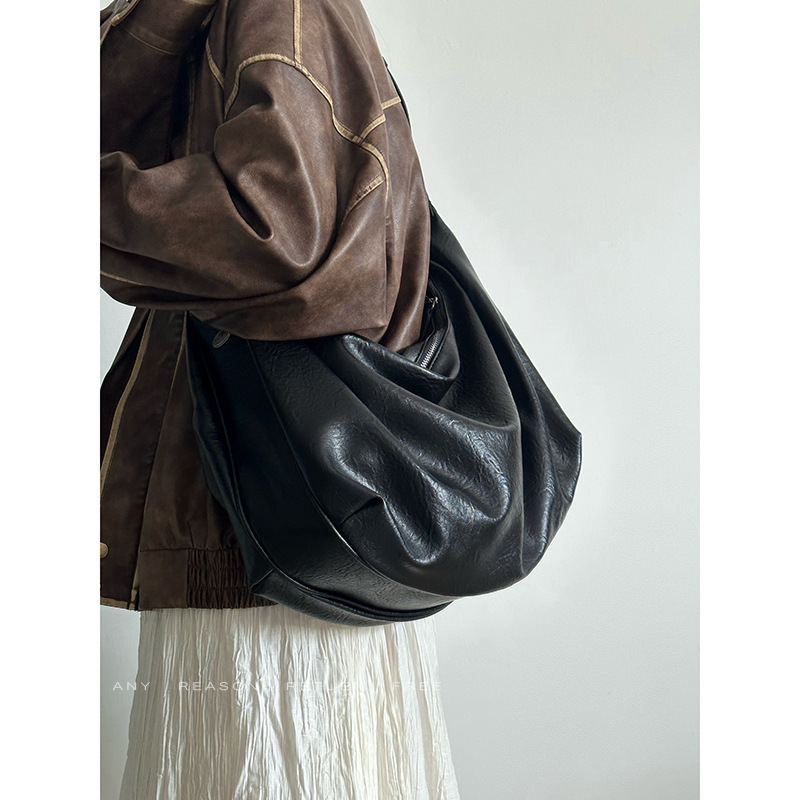 CGCBAG 2025 Borsa tote di desi - Luxury Bags Trend 2025 recensione e prezzo