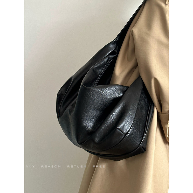 CGCBAG 2025 Borsa tote di desi - Luxury Bags Trend 2025 recensione e prezzo