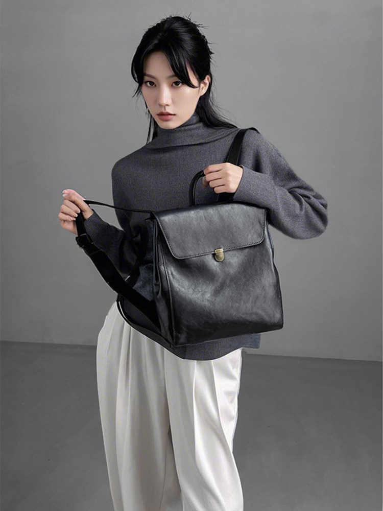 Zaino in vera pelle di marca d - Luxury Bags Women Brands recensione e prezzo