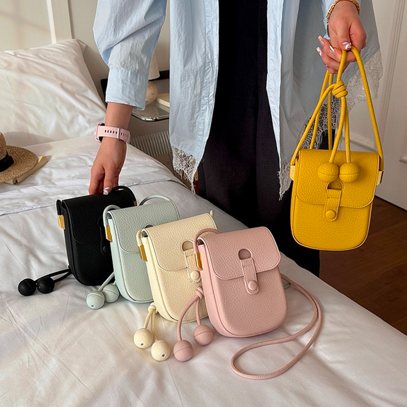 Borsa a Tracolla Mini Gialla d - Luxury Bags Women Brands recensione e prezzo
