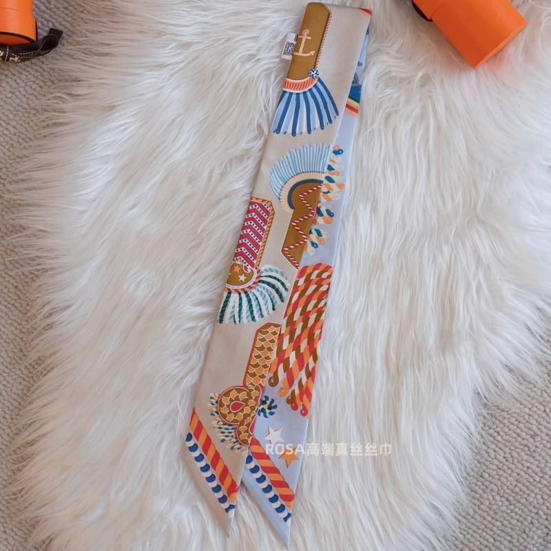 Sciarpa lunga di lusso con des - Luxury Bags Hermes recensione e prezzo